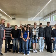 Die „Tafel“ als unentbehrliches Hilfswerk –  die Ethikschüler der 8. Klassen blicken über ihren eigenen Tellerrand hinaus